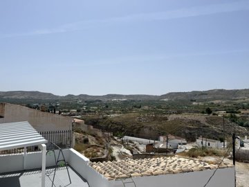 v3072244