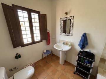 v3072248