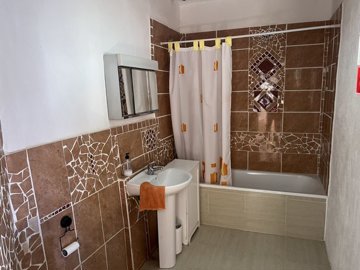 v3051251