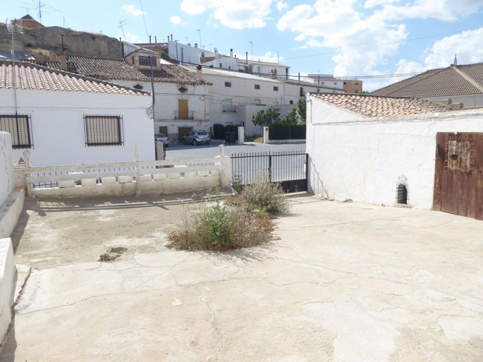 Image No.4-Propriété de 6 chambres à vendre à Benamaurel