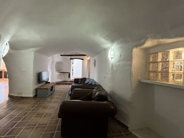 v3048253