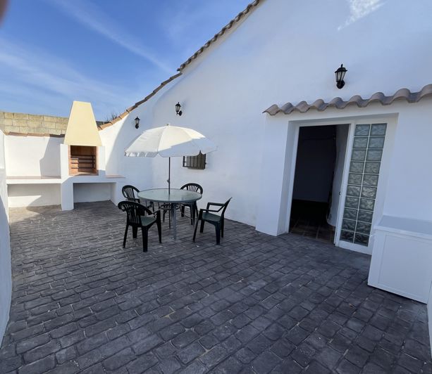 Image No.32-4 Bed House for sale