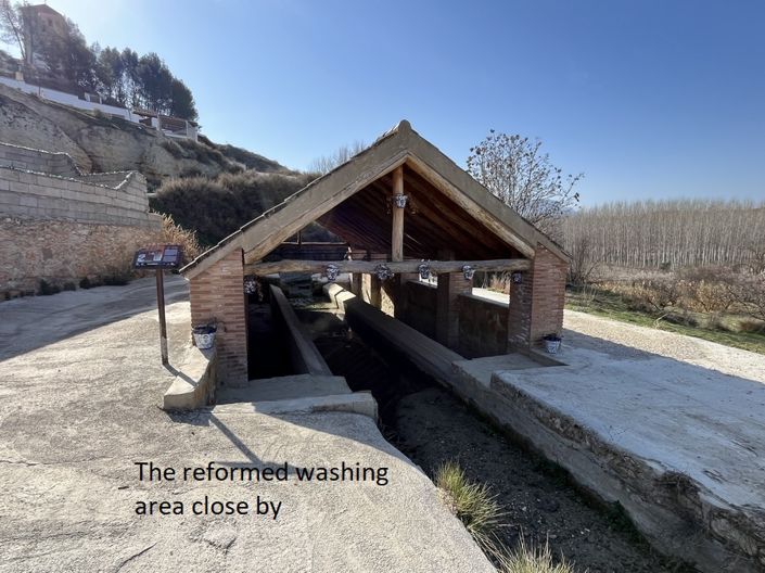 Image No.39-4 Bed House for sale