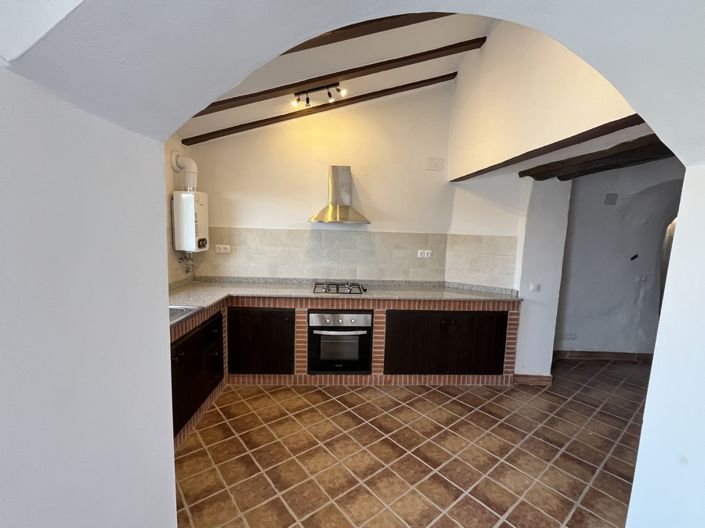 Image No.7-4 Bed House for sale