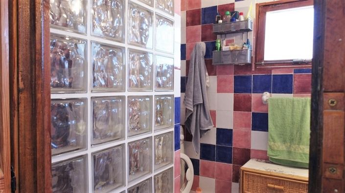 Image No.38-4 Bed House for sale