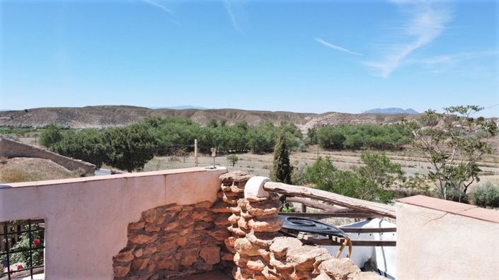 Image No.7-4 Bed House for sale