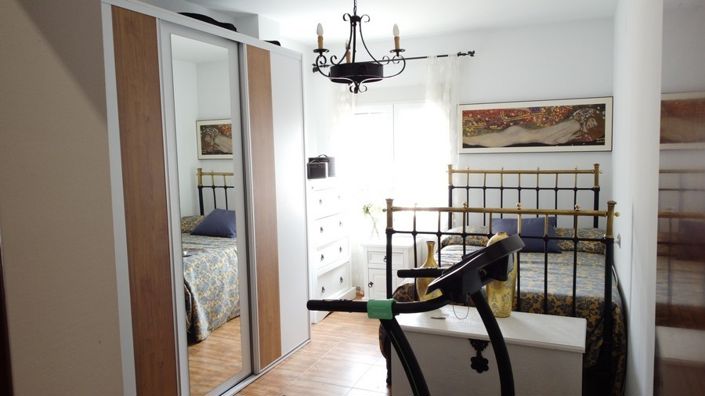 Image No.23-4 Bed Property for sale