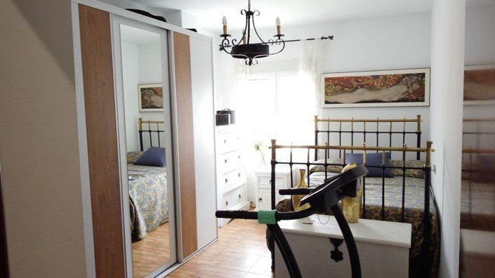 Image No.23-4 Bed Property for sale