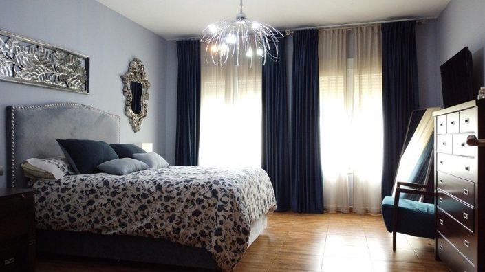 Image No.25-4 Bed Property for sale