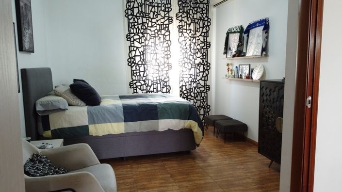 Image No.30-4 Bed Property for sale