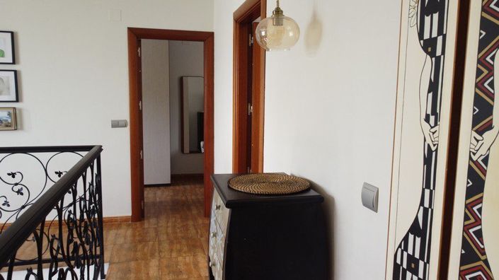 Image No.29-4 Bed Property for sale