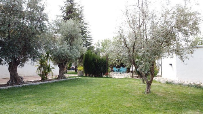 Image No.37-4 Bed Property for sale