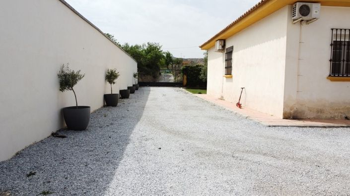 Image No.51-4 Bed Property for sale