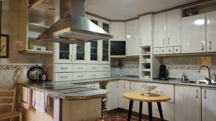 Image No.7-3 Bed Property for sale