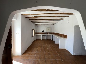v3083255