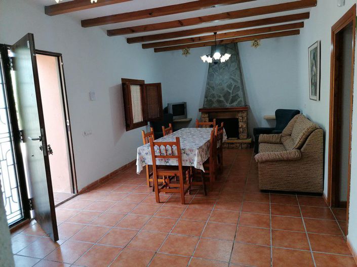 Image No.22-3 Bed Property for sale