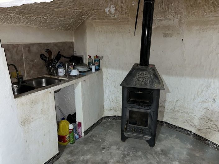 Image No.13-2 Bed House for sale