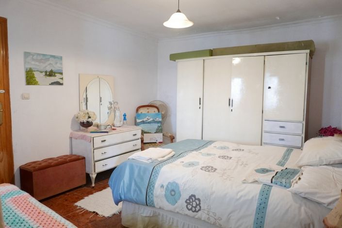 Image No.14-Propriété de 7 chambres à vendre à Baza