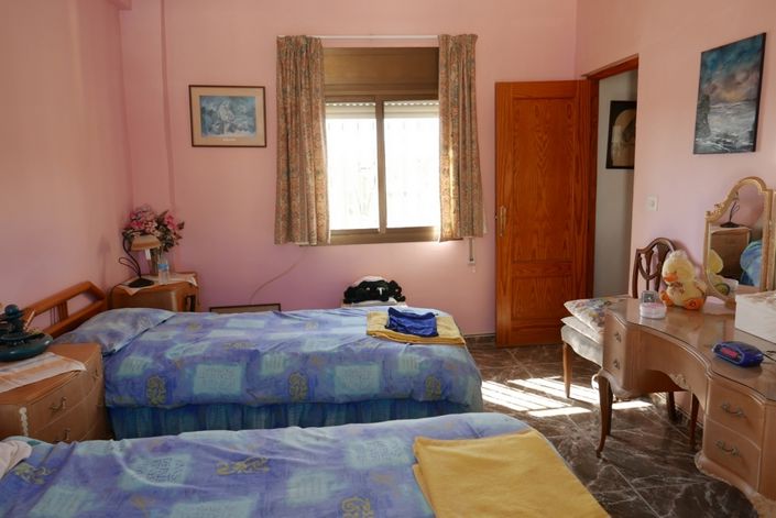 Image No.24-Propriété de 7 chambres à vendre à Baza