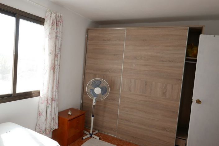 Image No.42-7 Bed Property for sale