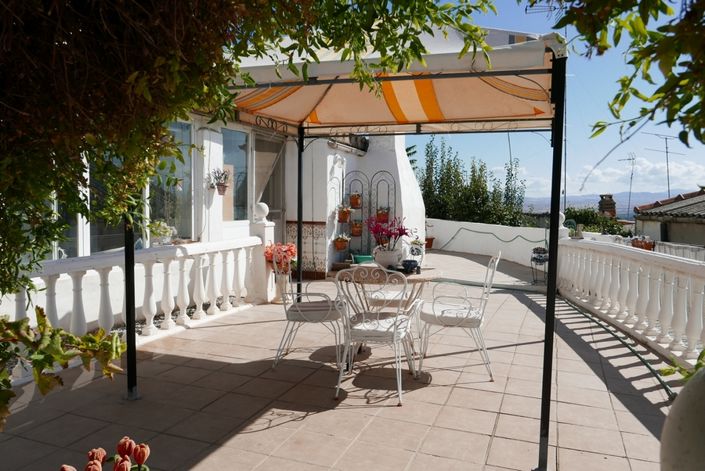 Image No.6-Propriété de 7 chambres à vendre à Baza