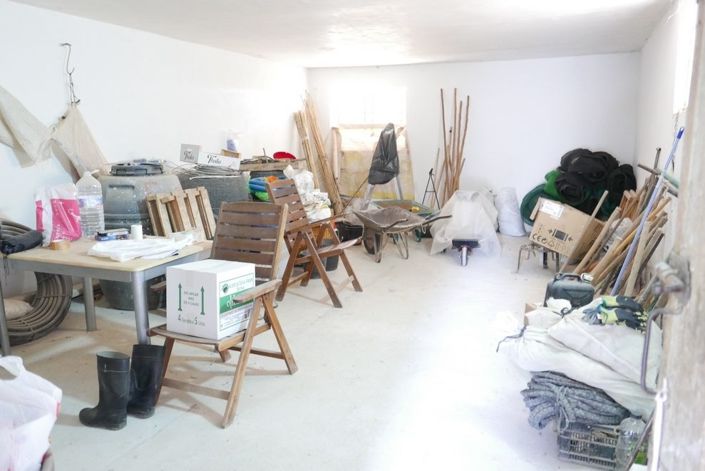 Image No.9-Propriété de 1 chambre à vendre à Baza