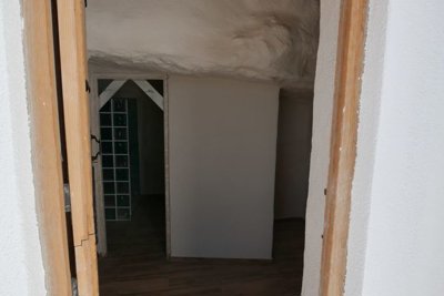 v3095251