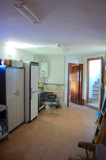 Image No.20-3 Bed Property for sale
