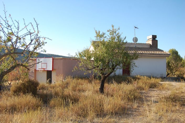 Image No.9-3 Bed Property for sale