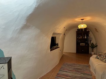 v3084256
