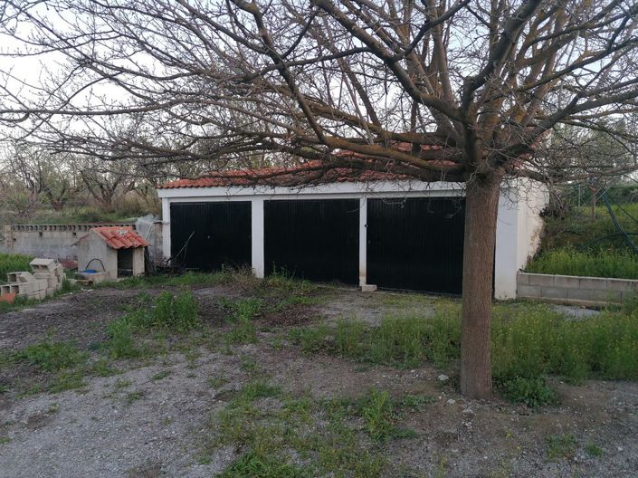 Image No.8-3 Bed Property for sale