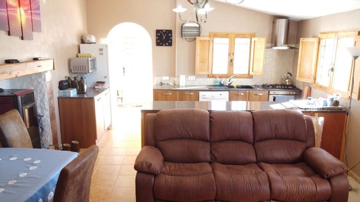 Image No.13-3 Bed House for sale