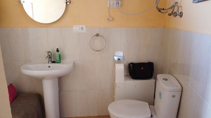 Image No.16-3 Bed Property for sale