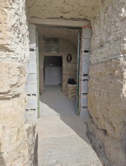 Image No.32-3 Bed Property for sale
