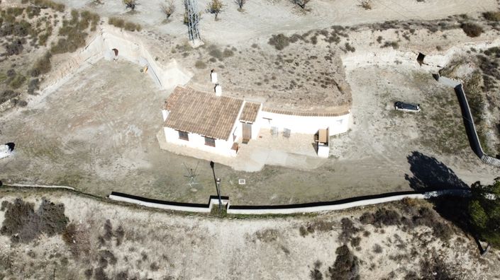 Image No.36-3 Bed House for sale