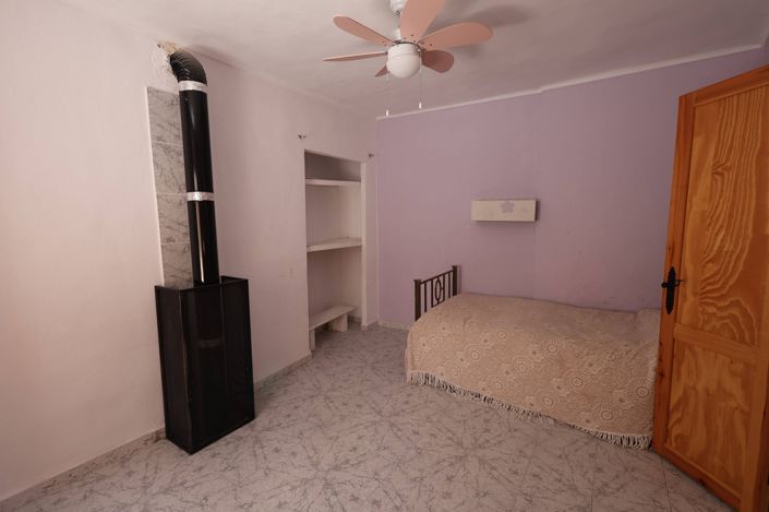 Image No.21-Propriété de 6 chambres à vendre à Galera