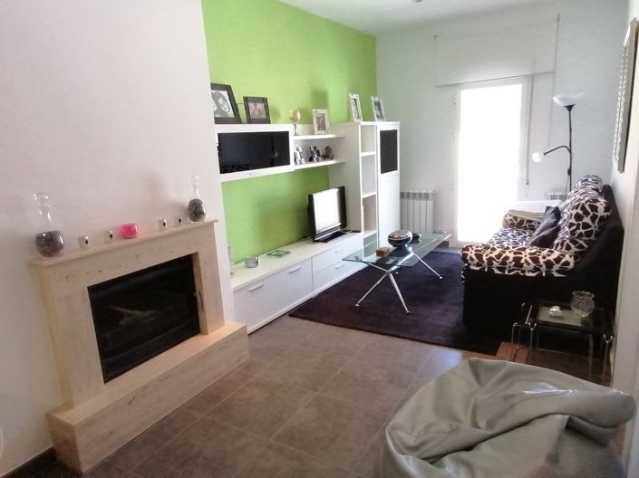 Image No.32-6 Bed Property for sale