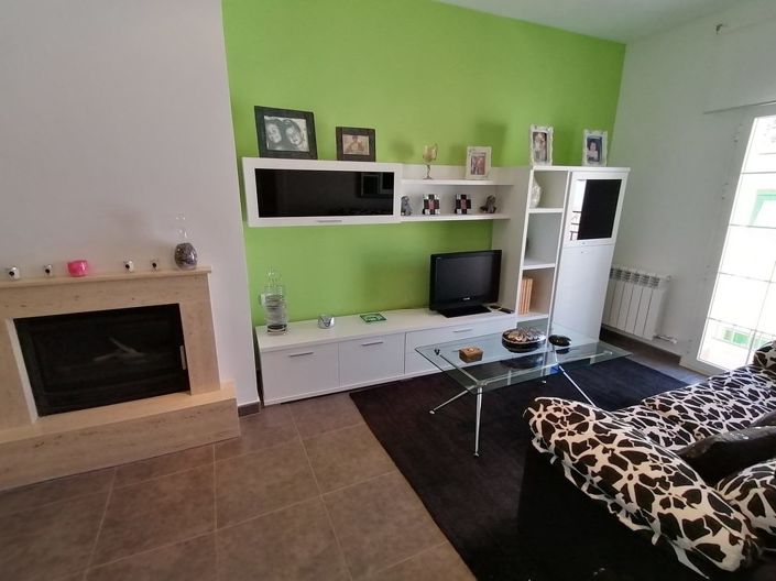 Image No.34-6 Bed Property for sale