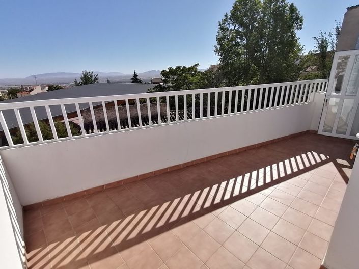 Image No.45-6 Bed Property for sale