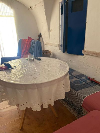 Image No.12-4 Bed House for sale