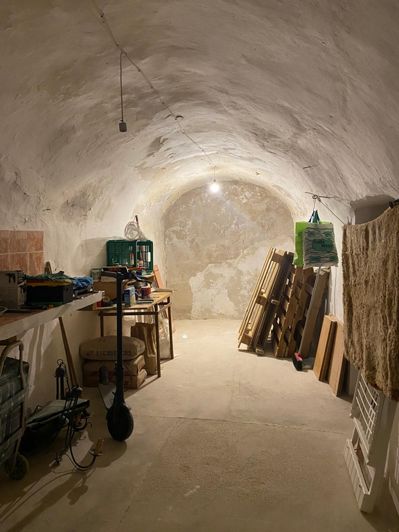 Image No.20-4 Bed House for sale