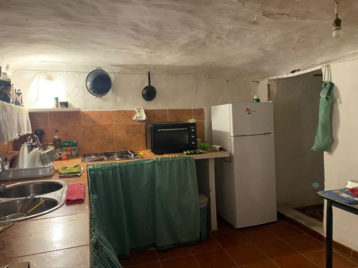 Image No.9-4 Bed House for sale