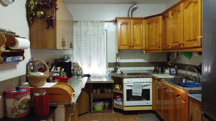 Image No.13-3 Bed House for sale