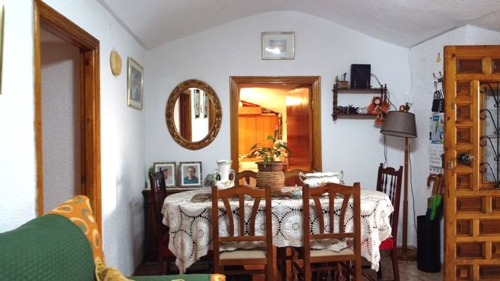 Image No.29-3 Bed House for sale