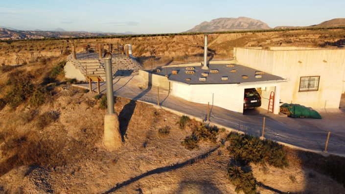 Image No.32-3 Bed House for sale