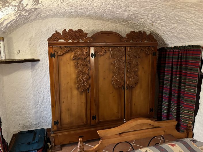 Image No.12-3 Bed House for sale