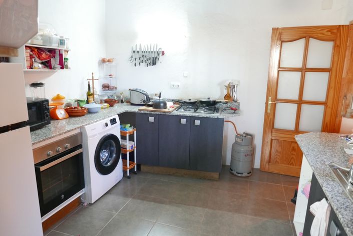 Image No.8-Maison de 2 chambres à vendre à Baza