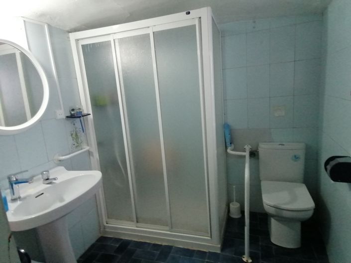 Image No.26-4 Bed House for sale