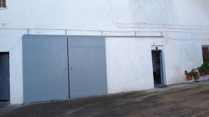 Image No.28-4 Bed House for sale