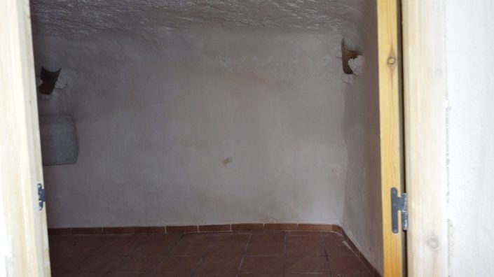 Image No.20-House for sale